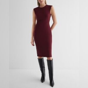 Express crew neck cap sleeve midi sheath dress with back zipper size M - Wine